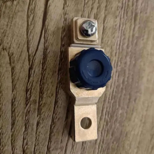 Car Battery Power-off Switch Car Motorcycle Terminal Link Switch Quick Cut-off Disconnect Protector Batteries Leak-proof Car Battery Power-off Switch Car Motorcycle Terminal Link Switch Quick Cut-off Disconnect Protector Batteries Leak-proof