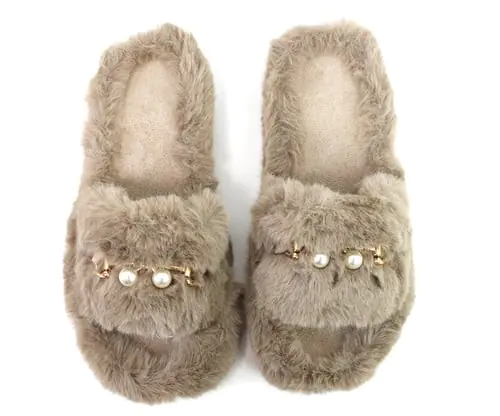 Bata Khaki Slippers W/ Chain Bata Khaki Slippers W/ Chain