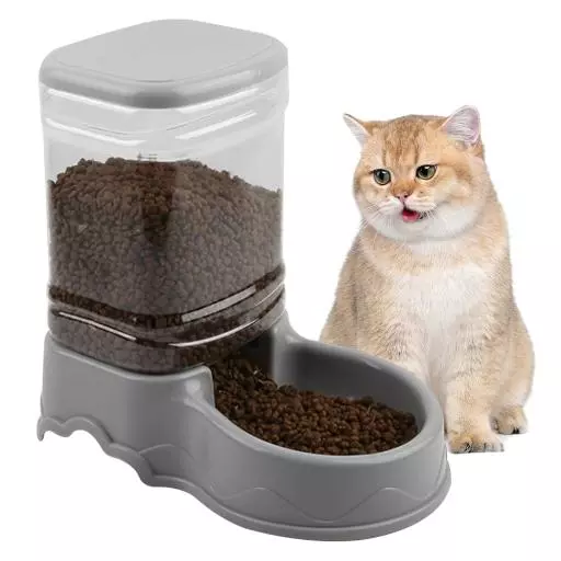 7373