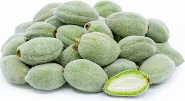GREEN ALMOUND 1KG