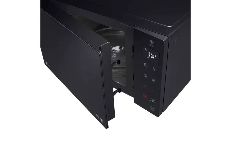 LG Microwave 25L 1000W (MS2535GIS)