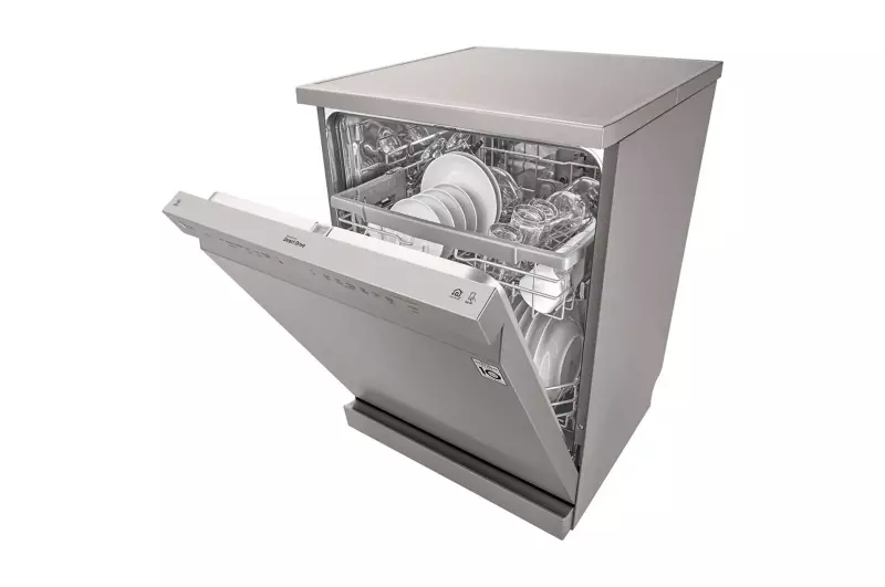 LG Dishwasher QuadWas True Steam (DFB512FP)