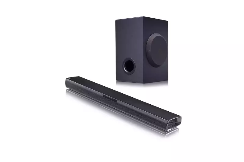 LG Soundbar with Subwoofer 160W 2.1CH (SQC1)