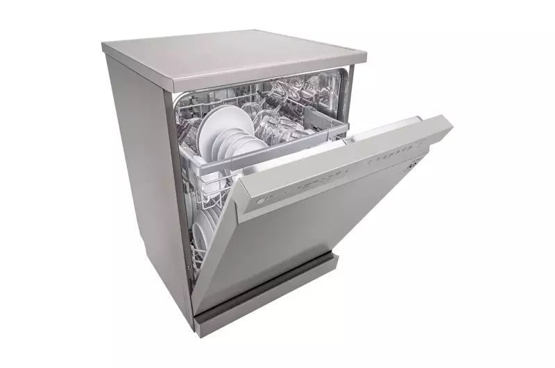 LG Dishwasher QuadWas True Steam (DFB512FP)
