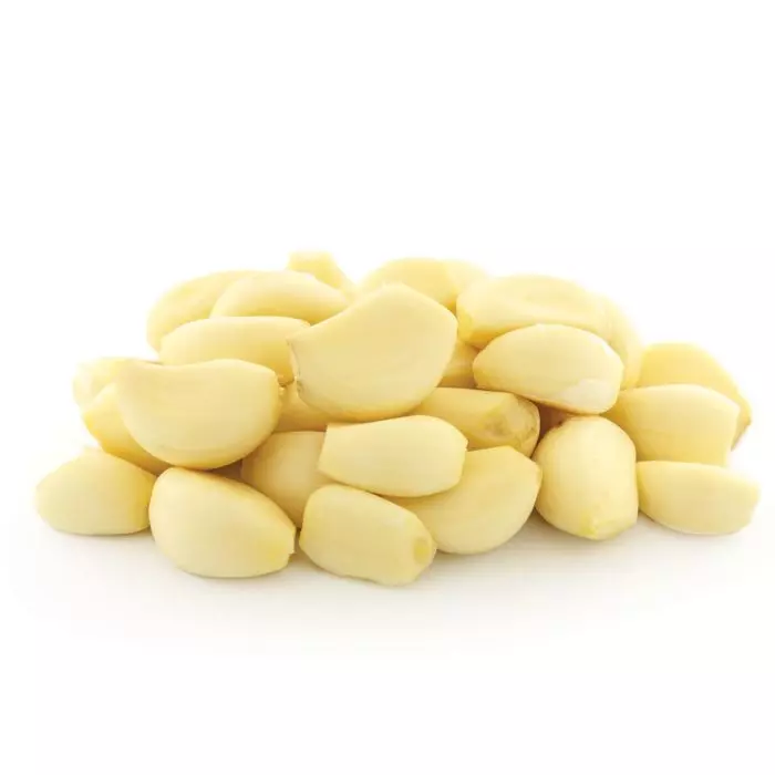 Peeled garlic - 1 pack