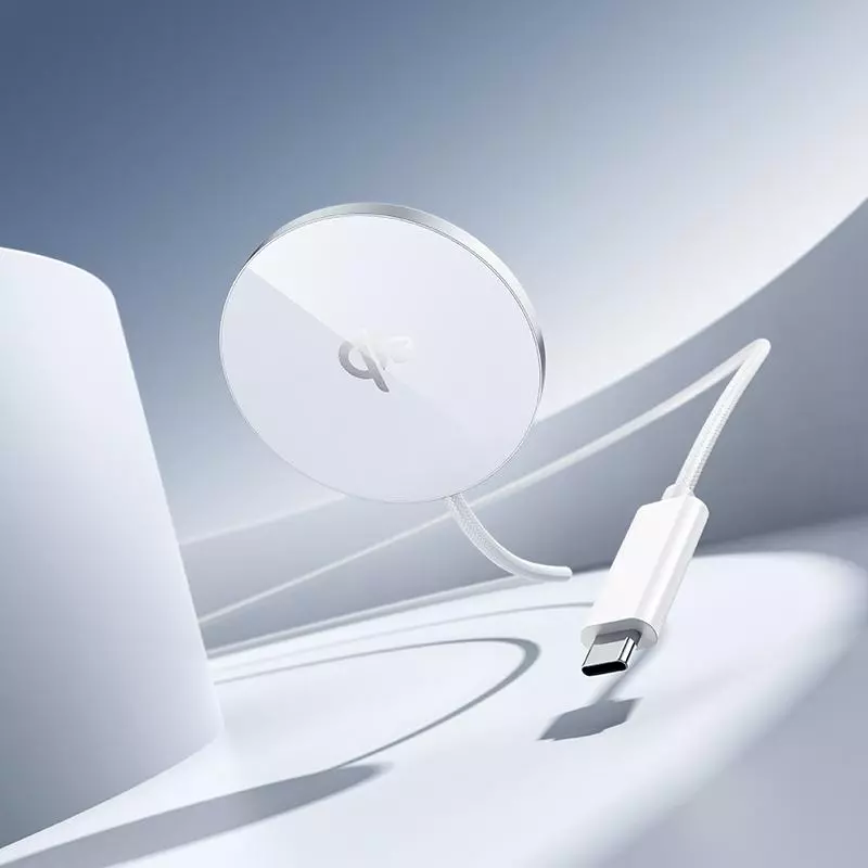CW63 Fast Qi2 Magnetic Wireless Fast Charger CW63 Fast Qi2 Magnetic Wireless Fast Charger