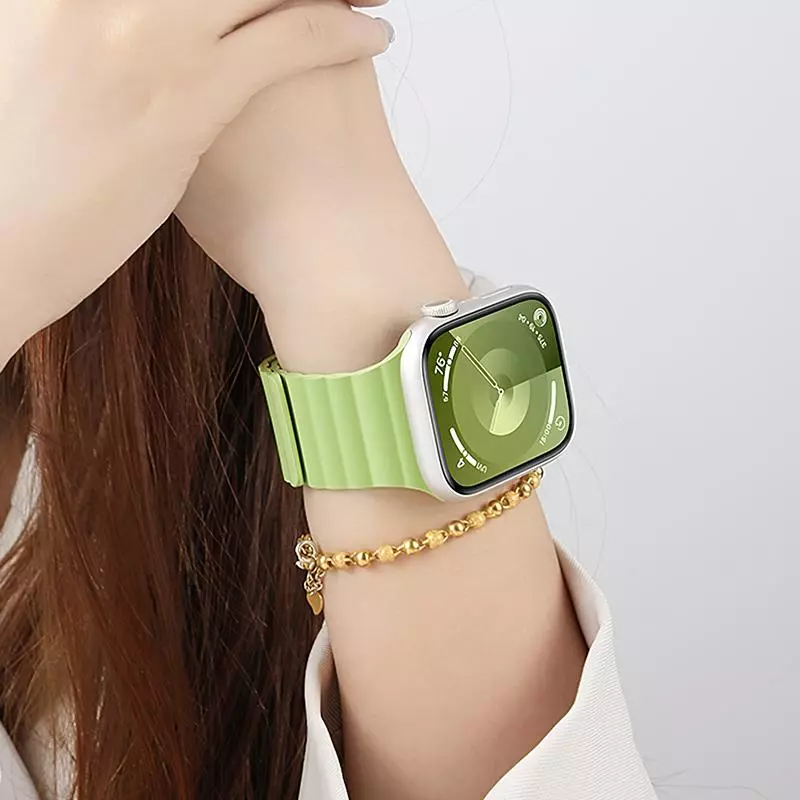 WA29 Flexible Series Buckle-free Magnetic Silicone Strap (38/40/41/42Mm) WA29 Flexible Series Buckle-free Magnetic Silicone Strap (38/40/41/42Mm)