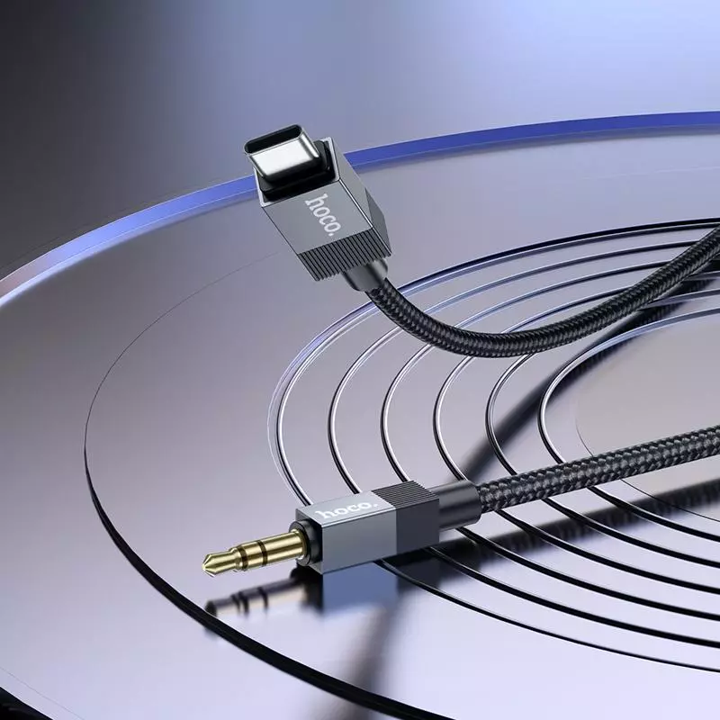 UPA32B Clever Digital Audio Conversion Cable Type-C UPA32B Clever Digital Audio Conversion Cable Type-C