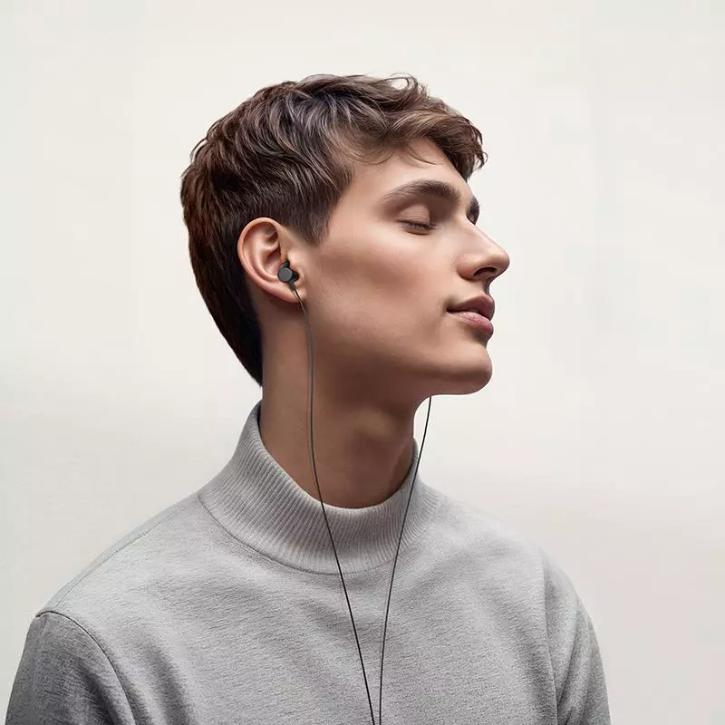 M118 Type-C Column Universal Digital Earphones With Microphone M118 Type-C Column Universal Digital Earphones With Microphone