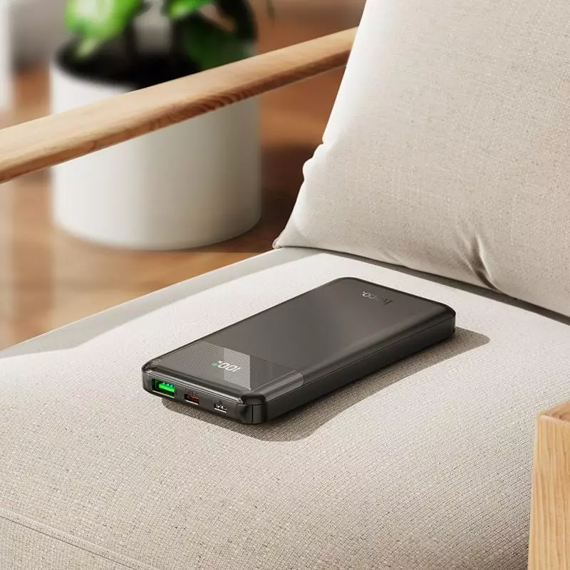 J102 Cool Figure PD20W+QC3.0 Power Bank(10000mAh) J102 Cool Figure PD20W+QC3.0 Power Bank(10000mAh)