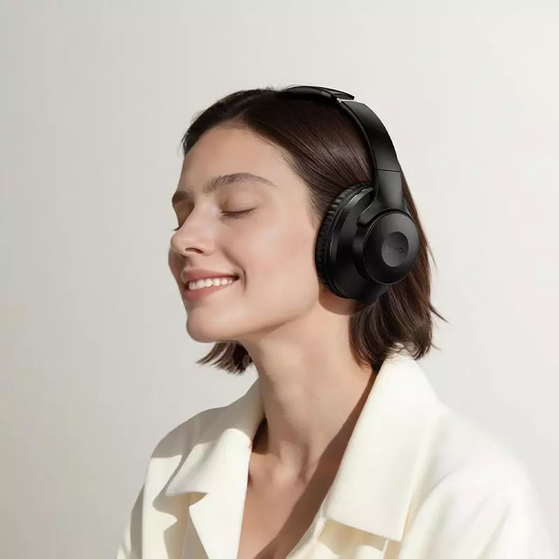 W71 Cool Sound BT Headphones W71 Cool Sound BT Headphones