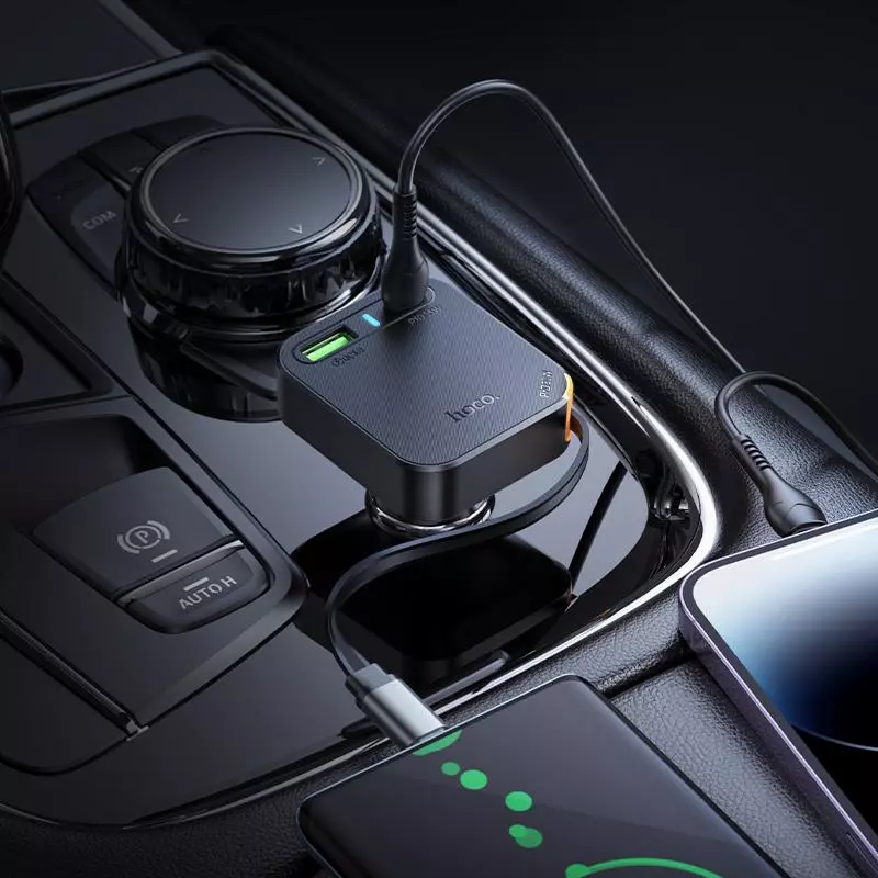 NZ18 Guardian PD65W(2C1A) Car Charger With Retractable Cable