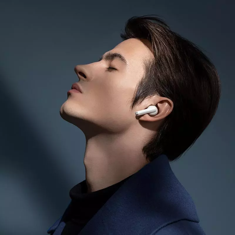 EQ24 Estrella Wireless BT Headset