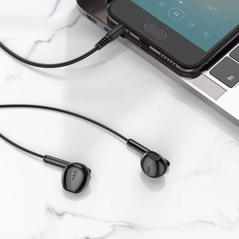 M123 Glory Universal Earphones With Microphone M123 Glory Universal Earphones With Microphone