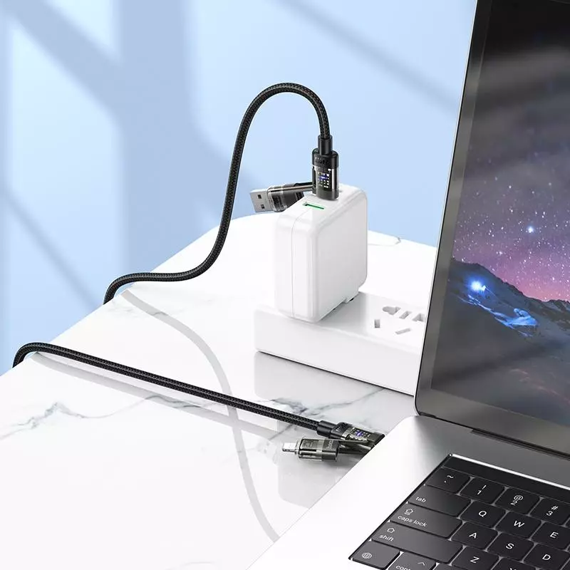 U151 Goldsmith 240W 4-In-1 Charging Data Cable USB/C To IP/C U151 Goldsmith 240W 4-In-1 Charging Data Cable USB/C To IP/C