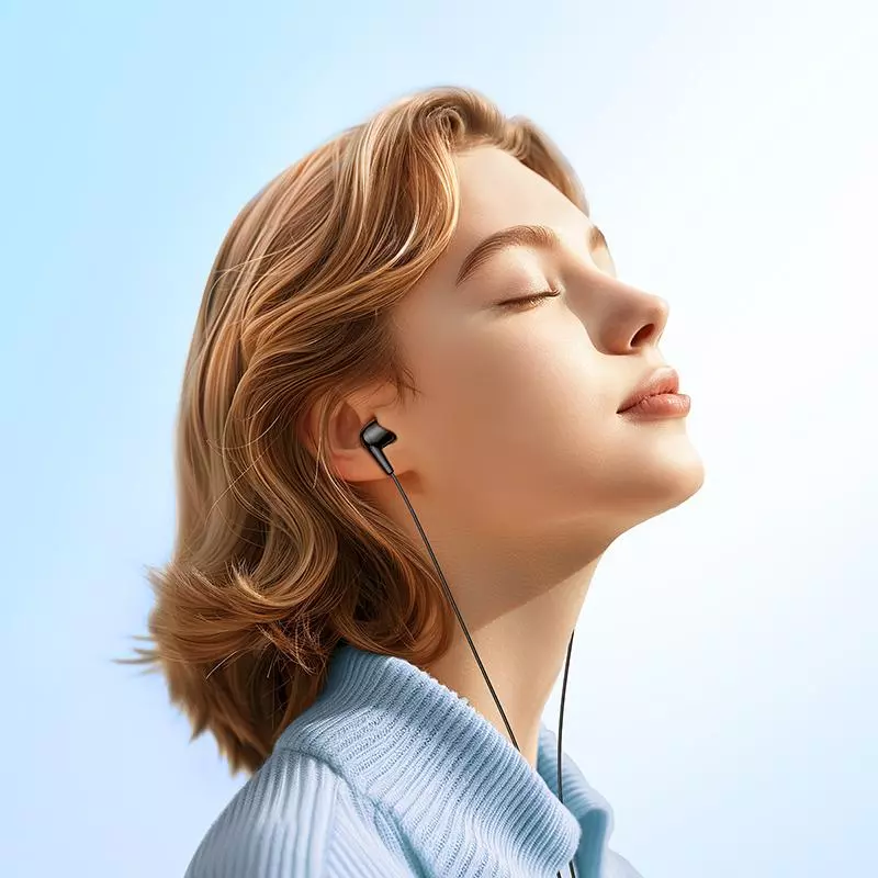 M97 Enjoy Universal Earphones With Mic M97 Enjoy Universal Earphones With Mic
