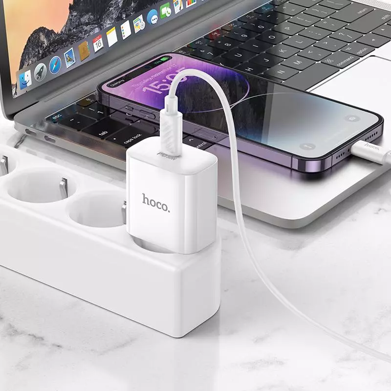 C76A Pro Majestic single port PD30W charger set(C to iP)(EU)