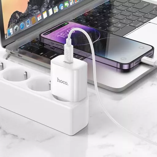 C76A Pro Majestic single port PD30W charger set(C to iP)(EU)