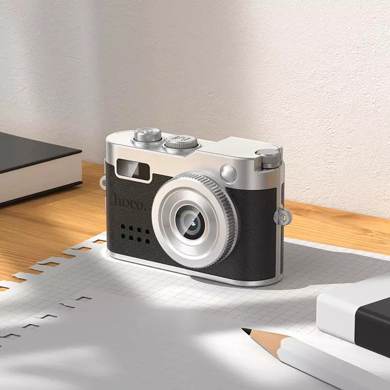 Mini Digital Camera DV210 Mini Digital Camera DV210