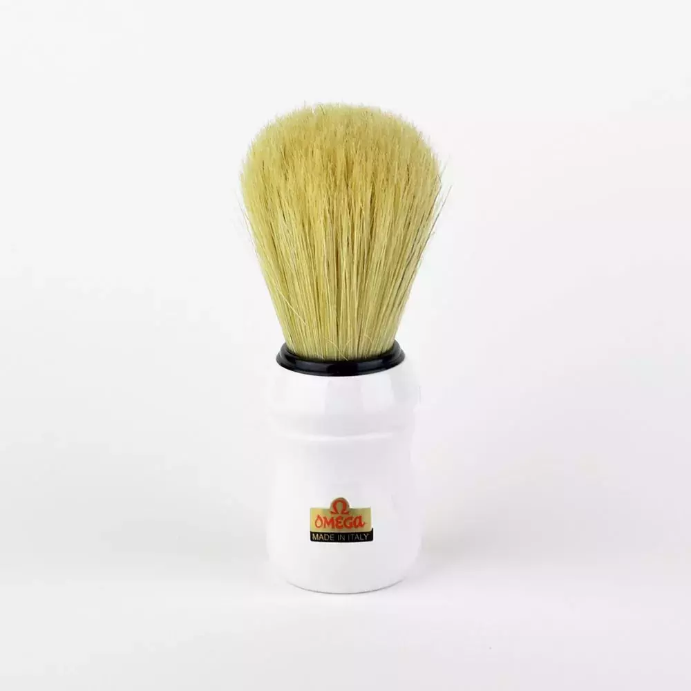 Omega brush 10049