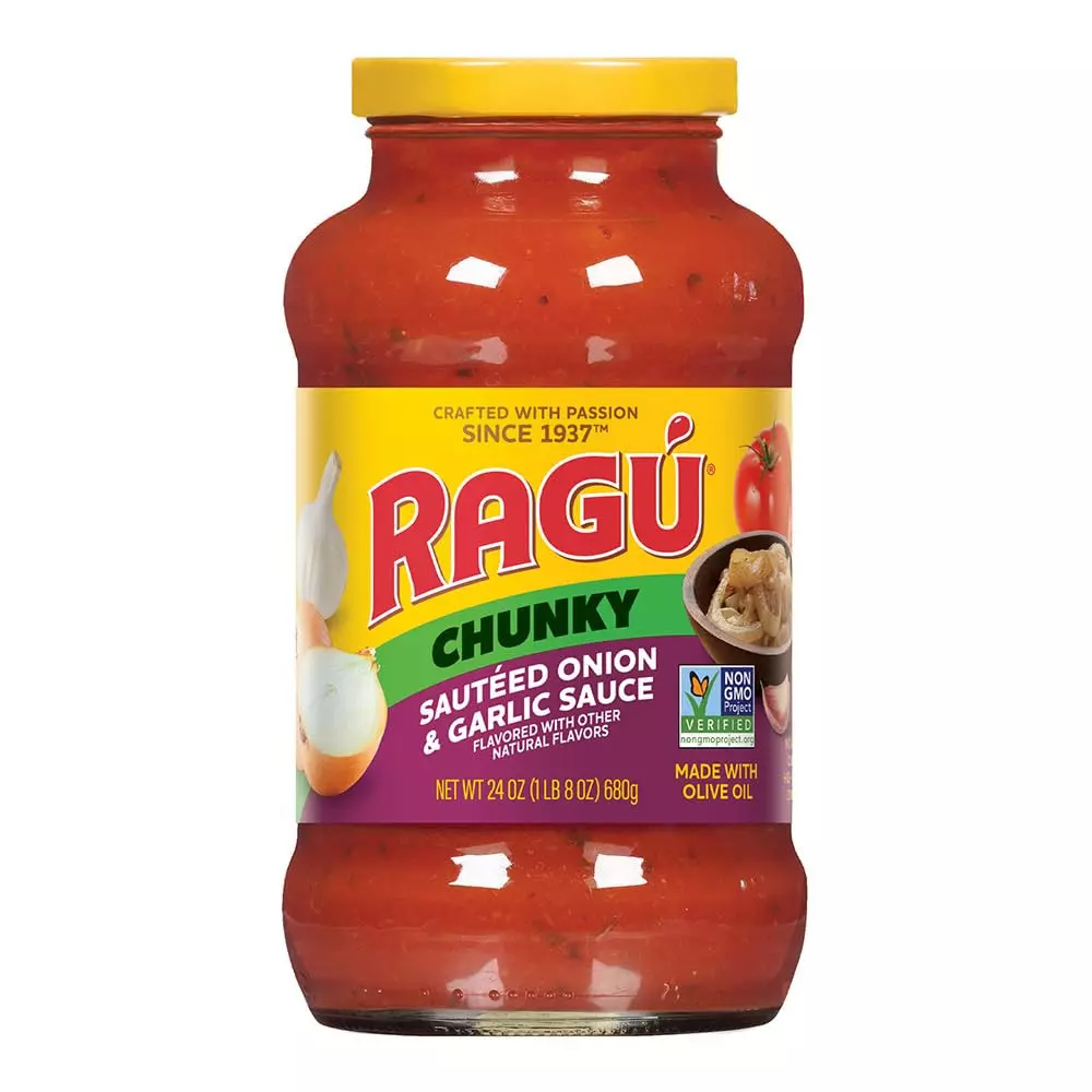 RAGU CHUNKY SAUTEED ONION & GARLIC SAUCE 680G 